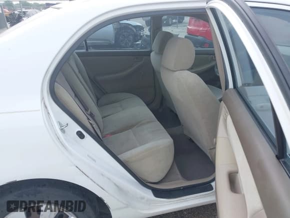 ✅ 2007 Toyota Corolla CE • VIN: 1NXBR32E07Z788074 • Lot: 42266220. Listed on IAAI with 150,891 mi. Free auction sales archive from the USA and detailed vehicle history report at DreamBid. Image 8.