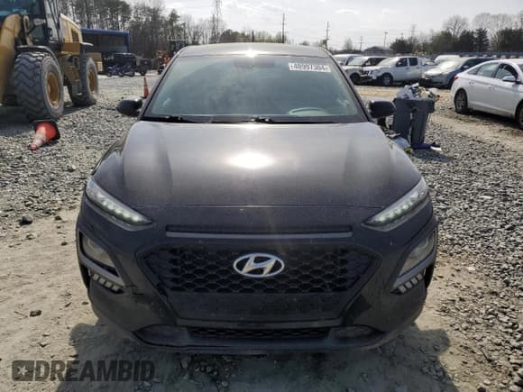 ✅ 2018 Hyundai Kona SE • VIN: KM8K12AA6JU186948 • Лот: 48997304. Опубликован ранее на Copart с пробегом 93 196 миль. Бесплатный доступ к архиву аукционных продаж из США и подробный отчёт об истории автомобиля на DreamBid. Изображение 5.