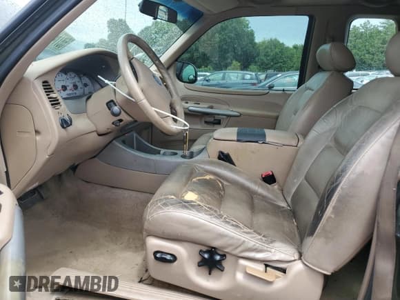 ✅ 2001 Ford Explorer Sport • VIN: 1FMYU70E31UC21433 • Lot: 68774515. Wystawiony na Copart z przebiegiem 193 009 mil. Bezpłatny archiwum sprzedaży aukcyjnych z USA i szczegółowy raport historii pojazdu na DreamBid. Zdjęcie 7.