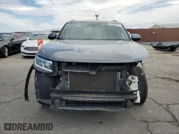 ✅ 2021 Volkswagen Atlas SE • VIN: 1V2JE2CA8MC217868 • Lot: 59395915. Listed on Copart with 67,795 mi. Free auction sales archive from the USA and detailed vehicle history report at DreamBid. Image 5.