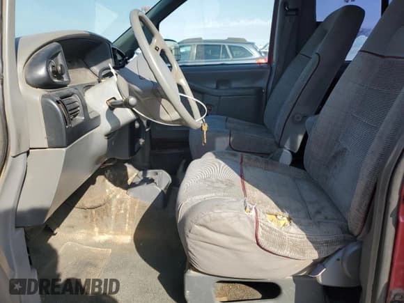 ✅ 1995 Ford Aerostar • VIN: 1FMCA11U3SZC08031 • Lot: 86777375. Wystawiony na Copart z przebiegiem 283 316 mil. Bezpłatny archiwum sprzedaży aukcyjnych z USA i szczegółowy raport historii pojazdu na DreamBid. Zdjęcie 7.