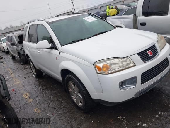 ✅ 2006 Saturn VUE • VIN: 5GZCZ53426S895629 • Lot: 41567279. Wystawiony na IAAI z przebiegiem 157 126 mil. Bezpłatny archiwum sprzedaży aukcyjnych z USA i szczegółowy raport historii pojazdu na DreamBid. Zdjęcie 1.