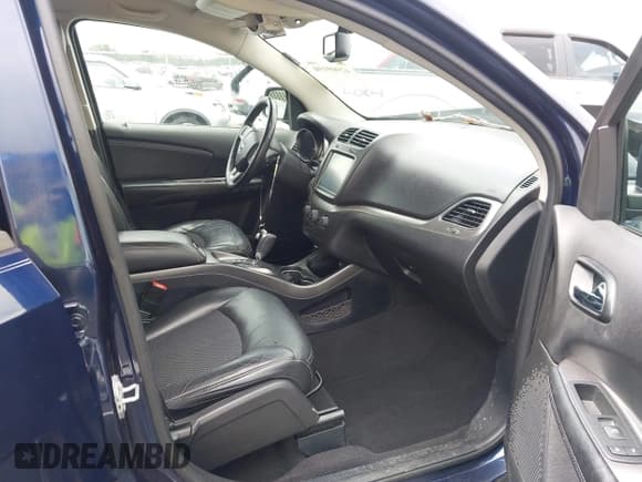 ✅ 2017 Dodge Journey Crossroad Plus • VIN: 3C4PDDGG2HT513827 • Lot: 42909190. Listed on IAAI with 156,795 mi. Free auction sales archive from the USA and detailed vehicle history report at DreamBid. Image 5.