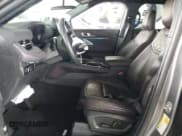 ✅ 2025 Ford Explorer Platinum • VIN: 1FMUK8HH1SGB82141 • Lot: 92712675. Wystawiony na Copart z przebiegiem 29 684 mil. Bezpłatny archiwum sprzedaży aukcyjnych z USA i szczegółowy raport historii pojazdu na DreamBid. Zdjęcie 7.