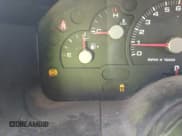 ✅ 2005 Ford Explorer XLT • VIN: 1FMZU73K35UA37668 • Lot: 42149109. Wystawiony na IAAI z przebiegiem 154 593 mil. Bezpłatny archiwum sprzedaży aukcyjnych z USA i szczegółowy raport historii pojazdu na DreamBid. Zdjęcie 13.