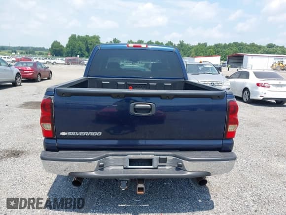 ✅ 2006 Chevrolet Silverado 1500 LT1 • VIN: 2GCEC13ZX61262506 • Лот: 42796730. Опубликован ранее на IAAI с пробегом 247 778 миль. Бесплатный доступ к архиву аукционных продаж из США и подробный отчёт об истории автомобиля на DreamBid. Изображение 16.