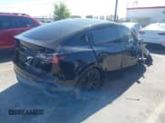 ✅ 2020 Tesla Model Y Long Range • VIN: 5YJYGDEE2LF049958 • Lot: 42877039. Listed on IAAI with Not provided. Free auction sales archive from the USA and detailed vehicle history report at DreamBid. Image 4.