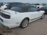 2014 Ford Mustang V6 с VIN 1ZVBP8EM6E5320297, выставлен на аукционе IAAI как лот 43146690 с пробегом 160 174 миль миль и . История ставок и продаж доступна на DreamBid. Изображение 4.