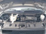 ✅ 2019 Chevrolet Express Passenger LT • VIN: 1GAZGPFGXK1228870 • Lot: 43057715. Wystawiony na IAAI z przebiegiem 89 246 mil. Bezpłatny archiwum sprzedaży aukcyjnych z USA i szczegółowy raport historii pojazdu na DreamBid. Zdjęcie 10.