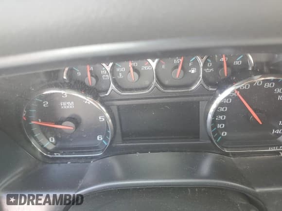 ✅ 2018 Chevrolet Silverado 1500 LT • VIN: 3GCUKREC7JG276997 • Лот: 68504985. Опубликован ранее на Copart с пробегом Не указан. Бесплатный доступ к архиву аукционных продаж из США и подробный отчёт об истории автомобиля на DreamBid. Изображение 9.