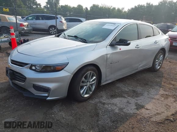 ✅ 2018 Chevrolet Malibu LT • VIN: 1G1ZD5ST2JF230694 • Lot: 42870542. Listed on IAAI with 203,198 mi. Free auction sales archive from the USA and detailed vehicle history report at DreamBid. Image 2.
