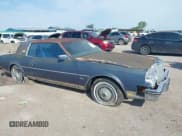 ✅ 1984 Buick Riviera • VIN: 1G4AZ57Y5EE411516 • Lot: 42190197. Wystawiony na IAAI z przebiegiem 5 383 mil. Bezpłatny archiwum sprzedaży aukcyjnych z USA i szczegółowy raport historii pojazdu na DreamBid. Zdjęcie 6.