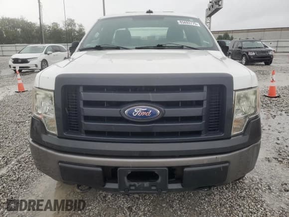 ✅ 2011 Ford F-150 XL • VIN: 1FTMF1EM0BKD92695 • Lot: 85693775. Listed on Copart with 54,818 mi. Free auction sales archive from the USA and detailed vehicle history report at DreamBid. Image 5.
