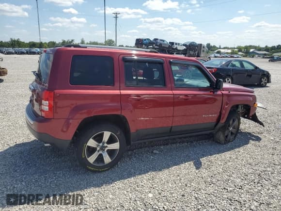 ✅ 2016 Jeep Patriot High Altitude • VIN: 1C4NJRFB4GD567251 • Лот: 69245505. Опубликован ранее на Copart с пробегом 116 915 миль. Бесплатный доступ к архиву аукционных продаж из США и подробный отчёт об истории автомобиля на DreamBid. Изображение 3.
