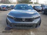 ✅ 2025 Honda Civic Sport • VIN: 2HGFE2F56SH566139 • Lot: 87114265. Wystawiony na Copart z przebiegiem 5 469 mil. Bezpłatny archiwum sprzedaży aukcyjnych z USA i szczegółowy raport historii pojazdu na DreamBid. Zdjęcie 5.