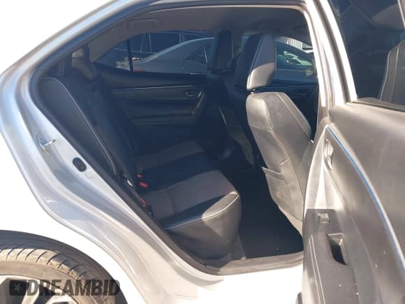 ✅ 2016 Toyota Corolla L • VIN: 5YFBURHEXGP564420 • Lot: 43577123. Listed on IAAI with 210,302 mi. Free auction sales archive from the USA and detailed vehicle history report at DreamBid. Image 8.