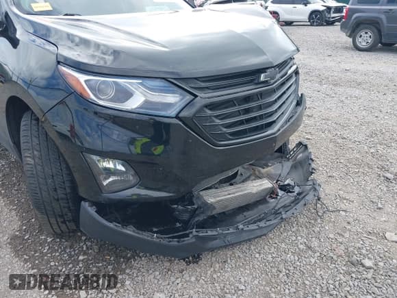 ✅ 2021 Chevrolet Equinox LT • VIN: 3GNAXUEV3ML330176 • Lot: 42959650. Wystawiony na IAAI z przebiegiem 156 921 mil. Bezpłatny archiwum sprzedaży aukcyjnych z USA i szczegółowy raport historii pojazdu na DreamBid. Zdjęcie 18.