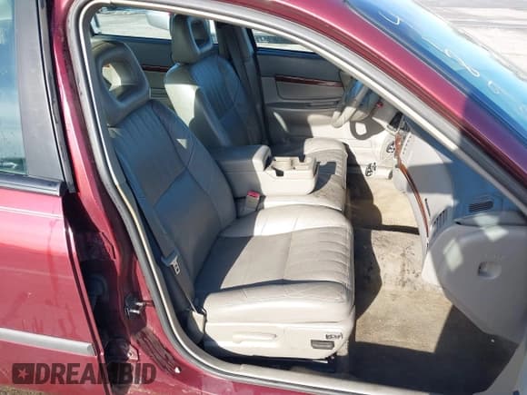 ✅ 2002 Chevrolet Impala • VIN: 2G1WF55K329278215 • Lot: 41893693. Wystawiony na IAAI z przebiegiem 291 100 mil. Bezpłatny archiwum sprzedaży aukcyjnych z USA i szczegółowy raport historii pojazdu na DreamBid. Zdjęcie 5.