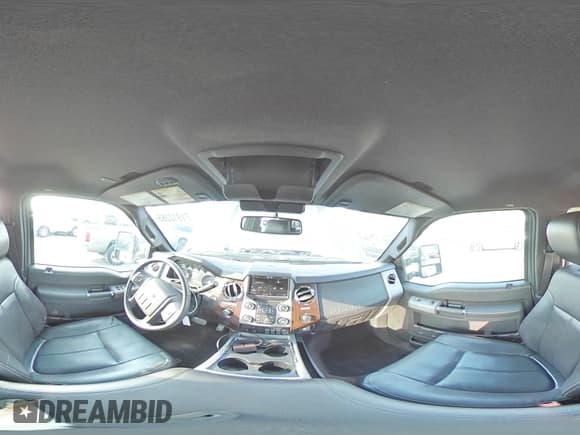 ✅ 2013 Ford F-350 XL • VIN: 1FT8W3BT5DEA65199 • Lot: 71912285. Wystawiony na Copart z przebiegiem 171 713 mil. Bezpłatny archiwum sprzedaży aukcyjnych z USA i szczegółowy raport historii pojazdu na DreamBid. Zdjęcie 15.