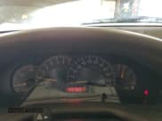 ✅ 2001 Pontiac Sunfire SE • VIN: 1G2JB524X17106500 • Lot: 69760215. Wystawiony na Copart z przebiegiem 105 767 mil. Bezpłatny archiwum sprzedaży aukcyjnych z USA i szczegółowy raport historii pojazdu na DreamBid. Zdjęcie 9.