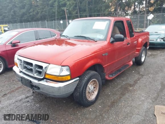 ✅ 1999 Ford Ranger XL • VIN: 1FTZR15V6XPB00323 • Lot: 43667303. Listed on IAAI with 106,299 mi. Free auction sales archive from the USA and detailed vehicle history report at DreamBid. Image 17.