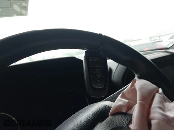 ✅ 2018 Ford Expedition Max Limited • VIN: 1FMJK2AT8JEA50258 • Lot: 42107751. Wystawiony na IAAI z przebiegiem Nie podano. Bezpłatny archiwum sprzedaży aukcyjnych z USA i szczegółowy raport historii pojazdu na DreamBid. Zdjęcie 11.