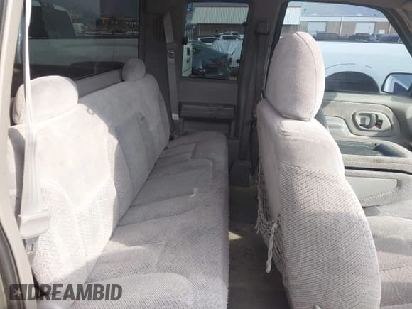 ✅ 1998 Chevrolet Silverado 1500 • VIN: 1GCEK19R7WR128375 • Lot: 43432612. Listed on IAAI with Not provided. Free auction sales archive from the USA and detailed vehicle history report at DreamBid. Image 8.