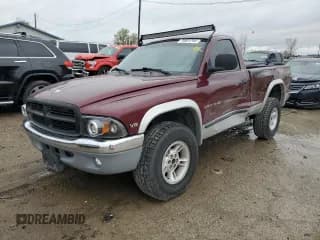 ✅ 2000 Dodge Dakota Sport • VIN: 1B7GG26N8YS795890 • Lot: 78523764. Wystawiony na Copart z przebiegiem 214 933 mil. Bezpłatny archiwum sprzedaży aukcyjnych z USA i szczegółowy raport historii pojazdu na DreamBid. Zdjęcie 1.