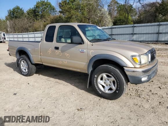 ✅ 2004 Toyota Tacoma PreRunner • VIN: 5TESM92N84Z387347 • Лот: 50037625. Опубликован ранее на Copart с пробегом 170 910 миль. Бесплатный доступ к архиву аукционных продаж из США и подробный отчёт об истории автомобиля на DreamBid. Изображение 4.