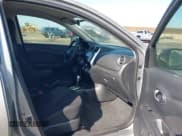 ✅ 2014 Nissan Versa S • VIN: 3N1CN7APXEK455119 • Лот: 43158129. Опубликован ранее на IAAI с пробегом 132 334 миль. Бесплатный доступ к архиву аукционных продаж из США и подробный отчёт об истории автомобиля на DreamBid. Изображение 5.