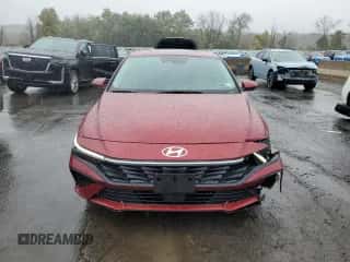 2024 Hyundai Elantra SEL с VIN KMHLS4DG7RU767495, выставлен на аукционе Copart как лот 82344245 с пробегом 8 857 миль миль и Списание • Salvage title. История ставок и продаж доступна на DreamBid. Изображение 5.