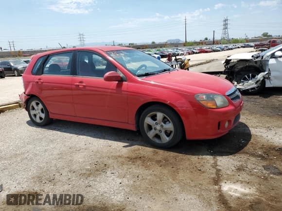 ✅ 2008 Kia Spectra • VIN: KNAFE162485018541 • Lot: 68280135. Wystawiony na Copart z przebiegiem 158 917 mil. Bezpłatny archiwum sprzedaży aukcyjnych z USA i szczegółowy raport historii pojazdu na DreamBid. Zdjęcie 4.