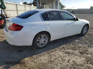 ✅ 2015 Infiniti Q40 • VIN: JN1CV6AP5FM503735 • Лот: 81282974. Опубликован ранее на Copart с пробегом 118 402 миль. Бесплатный доступ к архиву аукционных продаж из США и подробный отчёт об истории автомобиля на DreamBid. Изображение 3.