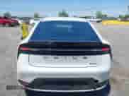 2025 Toyota Prius SE с VIN JTDACACU5S3041872, выставлен на аукционе IAAI как лот 42746943 с пробегом 6 615 миль миль и . История ставок и продаж доступна на DreamBid. Изображение 17.