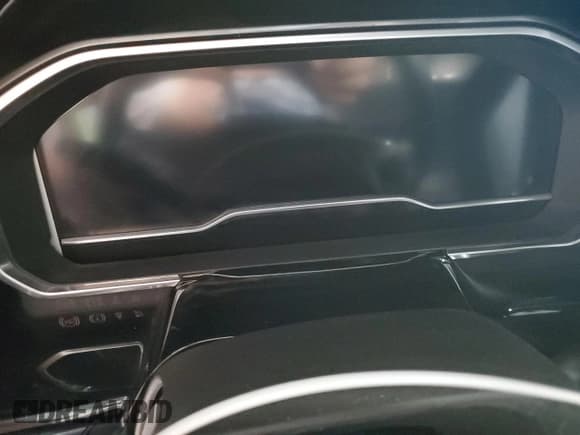 ✅ 2022 Chevrolet Silverado 1500 RST • VIN: 2GCUDEED8N1511837 • Лот: 84252555. Опубликован ранее на Copart с пробегом Не указан. Бесплатный доступ к архиву аукционных продаж из США и подробный отчёт об истории автомобиля на DreamBid. Изображение 9.