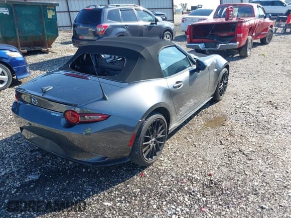 ✅ 2023 Mazda MX-5 Miata Club • VIN: JM1NDAC70P0553959 • Lot: 42425391. Listed on IAAI with 20,108 mi. Free auction sales archive from the USA and detailed vehicle history report at DreamBid. Image 4.