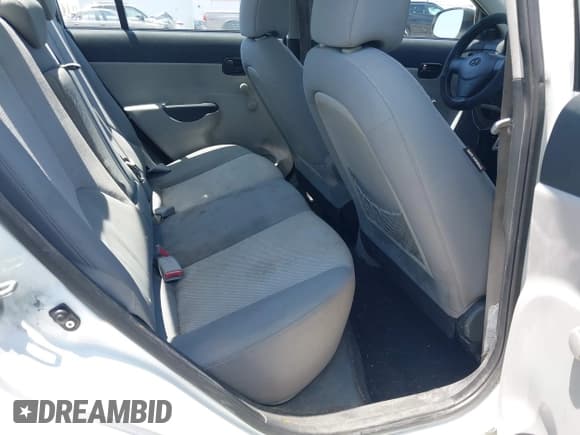 ✅ 2011 Hyundai Accent GLS • VIN: KMHCN4AC1BU612410 • Лот: 42474449. Опубликован ранее на IAAI с пробегом 175 538 миль. Бесплатный доступ к архиву аукционных продаж из США и подробный отчёт об истории автомобиля на DreamBid. Изображение 8.