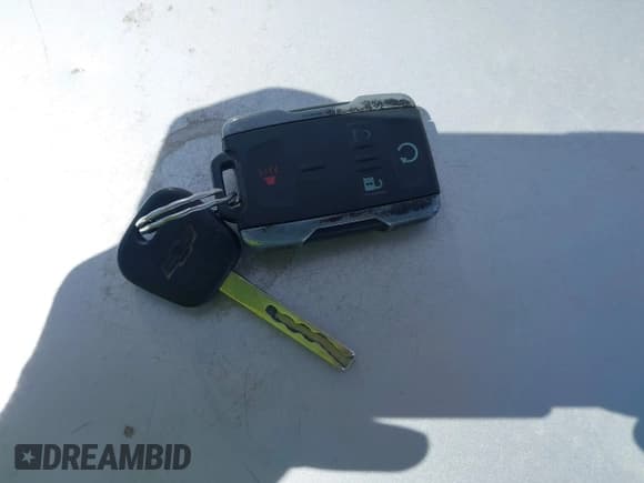 ✅ 2015 Chevrolet Silverado 1500 LT • VIN: 3GCPCREC4FG512412 • Лот: 43316614. Опубликован ранее на IAAI с пробегом 138 174 миль. Бесплатный доступ к архиву аукционных продаж из США и подробный отчёт об истории автомобиля на DreamBid. Изображение 11.