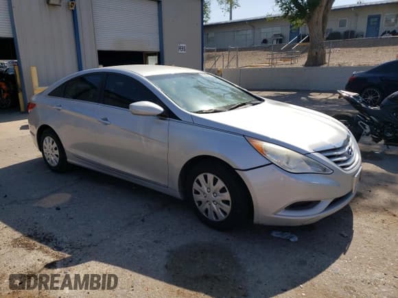 ✅ 2013 Hyundai Sonata GLS • VIN: 5NPEB4AC0DH507179 • Lot: 58903314. Wystawiony na Copart z przebiegiem 129 542 mil. Bezpłatny archiwum sprzedaży aukcyjnych z USA i szczegółowy raport historii pojazdu na DreamBid. Zdjęcie 4.