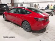 ✅ 2022 Tesla Model 3 • VIN: 5YJ3E1EA3NF102682 • Lot: 43798105. Wystawiony na IAAI z przebiegiem 59 829 mil. Bezpłatny archiwum sprzedaży aukcyjnych z USA i szczegółowy raport historii pojazdu na DreamBid. Zdjęcie 3.