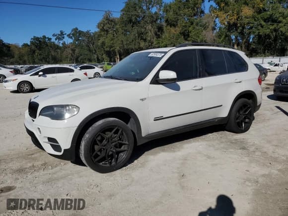 ✅ 2011 BMW X5 35i • VIN: 5UXZV4C55BL410073 • Lot: 92504375. Wystawiony na Copart z przebiegiem 145 483 mil. Bezpłatny archiwum sprzedaży aukcyjnych z USA i szczegółowy raport historii pojazdu na DreamBid. Zdjęcie 1.