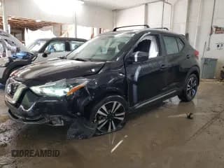 ✅ 2018 Nissan Kicks S • VIN: 3N1CP5CUXJL530391 • Лот: 85862835. Опубликован ранее на Copart с пробегом 94 533 миль. Бесплатный доступ к архиву аукционных продаж из США и подробный отчёт об истории автомобиля на DreamBid. Изображение 1.