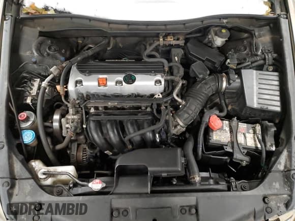 ✅ 2008 Honda Accord LX • VIN: 1HGCP26338A811532 • Lot: 91990445. Listed on Copart with 116,255 mi. Free auction sales archive from the USA and detailed vehicle history report at DreamBid. Image 11.