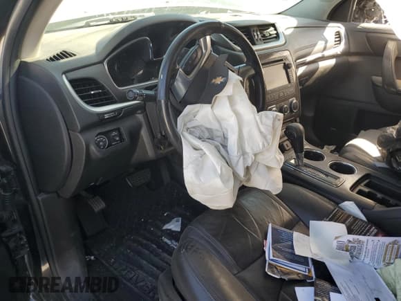 ✅ 2016 Chevrolet Traverse LTZ • VIN: 1GNKVJKD8GJ246628 • Lot: 71285954. Wystawiony na Copart z przebiegiem Nie podano. Bezpłatny archiwum sprzedaży aukcyjnych z USA i szczegółowy raport historii pojazdu na DreamBid. Zdjęcie 8.