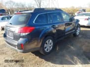 ✅ 2012 Subaru Outback Prem • VIN: 4S4BRBCC9C3251789 • Lot: 43666194. Listed on IAAI with 129,797 mi. Free auction sales archive from the USA and detailed vehicle history report at DreamBid. Image 4.