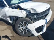 ✅ 2024 Jeep Grand Cherokee Limited • VIN: 1C4RJHBG6RC229632 • Lot: 43617188. Listed on IAAI with 25,325 mi. Free auction sales archive from the USA and detailed vehicle history report at DreamBid. Image 6.