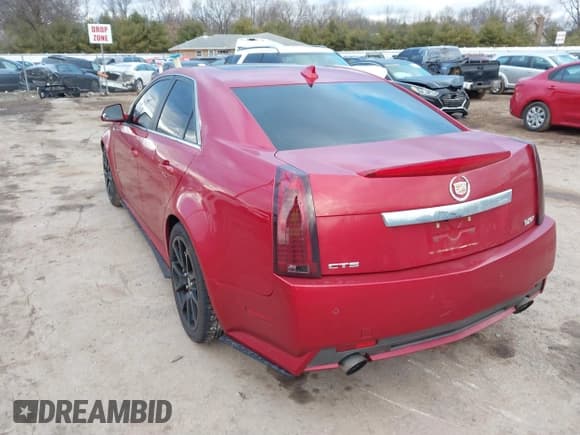 ✅ 2011 Cadillac CTS-V • VIN: 1G6DV5EP1B0130333 • Lot: 41488420. Listed on IAAI with 79,244 mi. Free auction sales archive from the USA and detailed vehicle history report at DreamBid. Image 3.