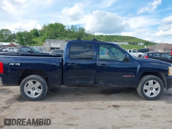 ✅ 2007 Chevrolet Silverado 1500 LTZ • VIN: 2GCEK13Y271519024 • Lot: 42160012. Listed on IAAI with 174,055 mi. Free auction sales archive from the USA and detailed vehicle history report at DreamBid. Image 14.