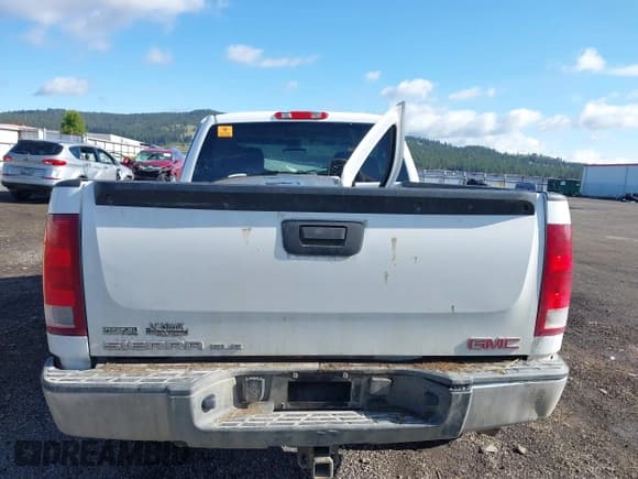 ✅ 2012 GMC Sierra 1500 SLE • VIN: 1GTR2VE75CZ139139 • Lot: 42311408. Wystawiony na IAAI z przebiegiem Nie podano. Bezpłatny archiwum sprzedaży aukcyjnych z USA i szczegółowy raport historii pojazdu na DreamBid. Zdjęcie 17.