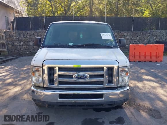 ✅ 2012 Ford Econoline Passenger XL • VIN: 1FBSS3BL1CDA88490 • Lot: 43065870. Wystawiony na IAAI z przebiegiem 133 453 mil. Bezpłatny archiwum sprzedaży aukcyjnych z USA i szczegółowy raport historii pojazdu na DreamBid. Zdjęcie 12.